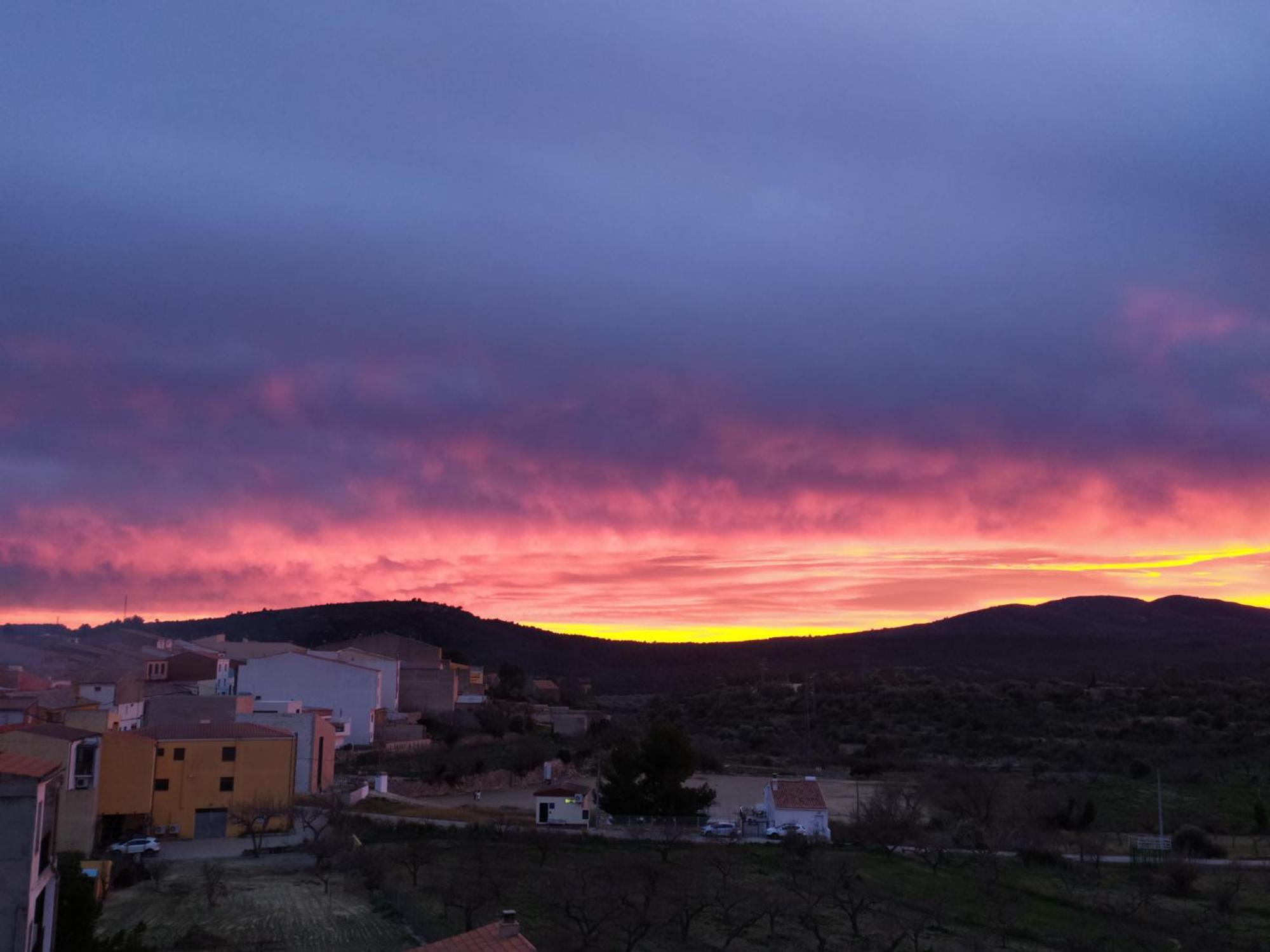 Casa Rural Con Jacuzzi en Castellón Chert Exterior foto