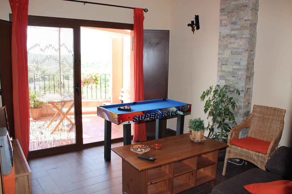 Casa Rural Con Jacuzzi en Castellón Chert Habitación foto