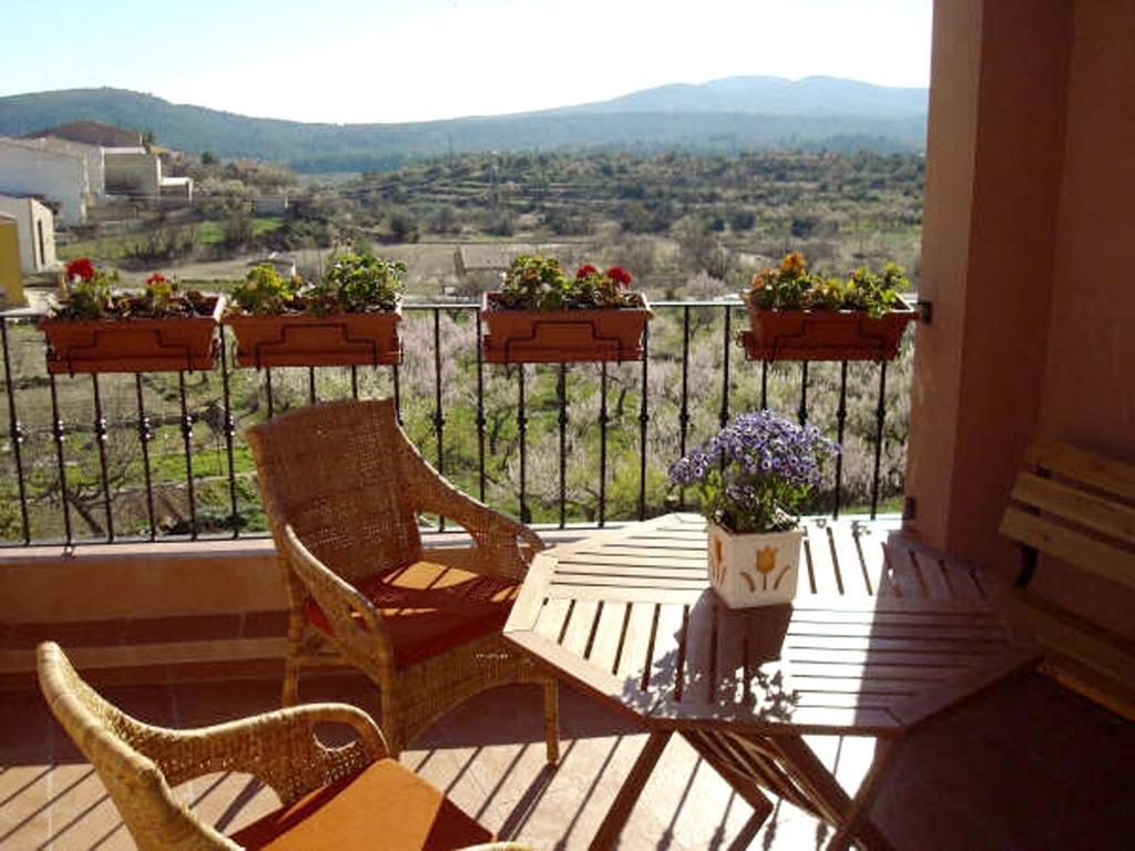 Casa Rural Con Jacuzzi en Castellón Chert Habitación foto